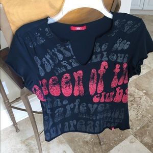 Selling 2 black and red 100% cotton top made in Portugal